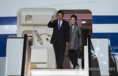 시진핑, APEC 참석차 출국…남중국해·무역갈등 문제 집중할 듯