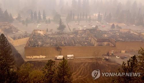 美 북캘리포니아 산불 사망자 7명 늘어 총 63명…실종 600여명