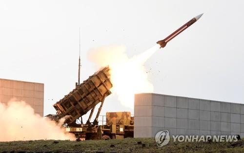 北매체, 軍 공중급유기·최신형 패트리엇 도입 비난