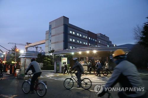 일감없는 중소 조선사에 140척 발주…1조7000억 금융지원