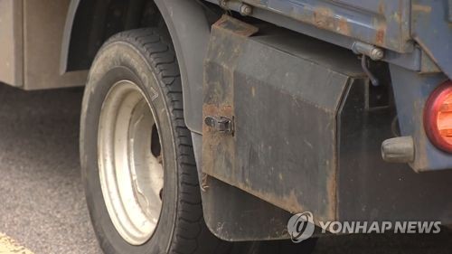 '미세먼지 차량2부제' 민간부문 확대…경유차 인센티브 폐지