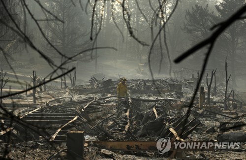 '역대 최악' 美캘리포니아 산불 사망 76명…실종 1300여명