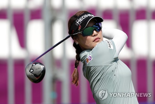 유소연, LPGA 투어 챔피언십 3라운드 공동 4위…톰프슨 선두