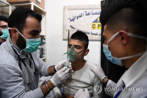 시리아 "반군, 정부 장악 알레포에 화학 공격"…반군 "거짓말"