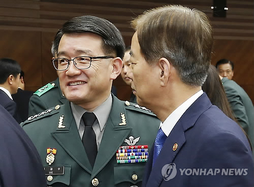 '세월호 유족사찰' 이재수 前기무사령관 "부끄럼없이 임무수행"