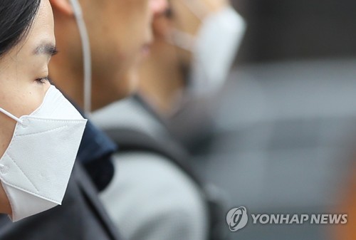 오늘도 전국 곳곳 미세먼지 짙어…일교차 10도 안팎