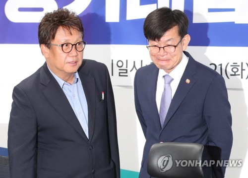 김상조 "공정거래법 개정 강한 의견대립 예상…조정과정 중요"