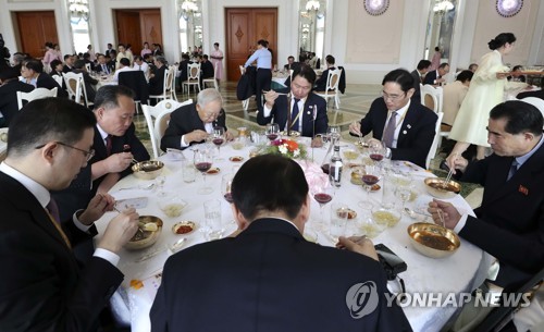 통일부, 북한 리선권 '냉면 발언'에 "관련사항 확인 중"