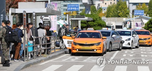 서울 택시 3대 중 1대는 조수석에 에어백 없어