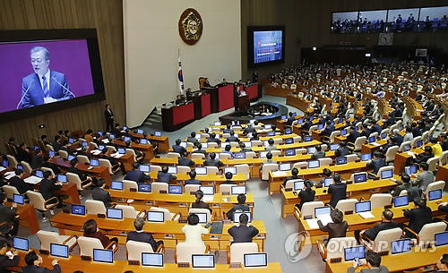 문대통령 "함께 잘 사는 포용국가로…한 명도 차별받지 않아야"