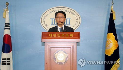 민주 "여야정협의체, 생산적 논의 기대…한국당 책임감 가져야"