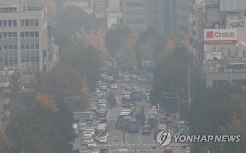 '미세먼지 차량2부제' 민간부문 확대…경유차 인센티브 폐지