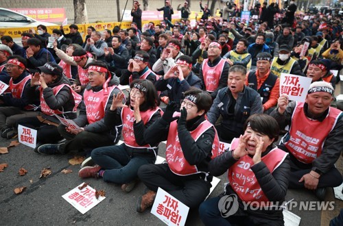 탄력근로제, 노·정관계 핵심변수 부상…"사회적 대화로 풀어야"