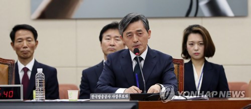 KBS사장 인사청문…한국 "땡문뉴스" 비판·민주 "균형보도" 주문