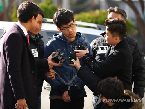 'PC방 살인' 김성수 살인혐의 검찰송치…동생 '공동폭행' 결론