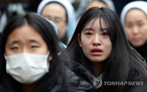 아베 "韓, 책임있는 대응해야"…日외무성, 주일대사 불러 항의