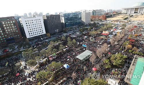 "'카풀 영업 금지' 여객법 개정안 처리"…택시단체 생존권 대회