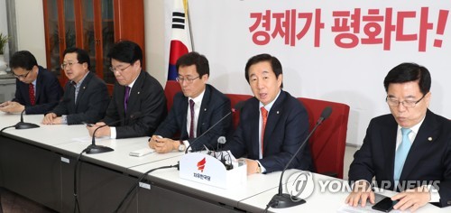 한국 "4조 세수결손, 심각한 예산 착오…유사 이래 처음"