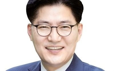 경찰, 강동구청장 구속영장…"경선 때 선거법 위반 혐의"