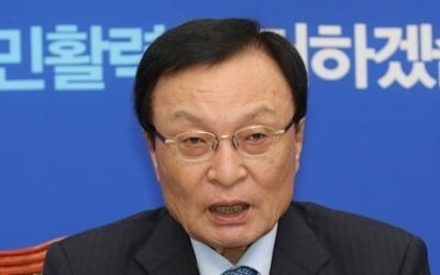 이해찬 "탄력근로 등 충분히 대화할 것…민주노총도 참여하길"