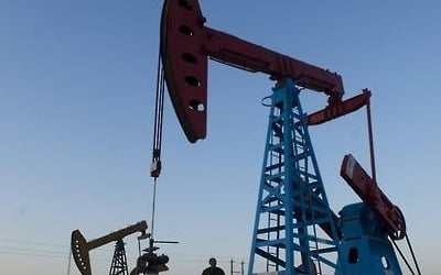 국제유가, 감산 기대감 속 강세…WTI 2.3%↑