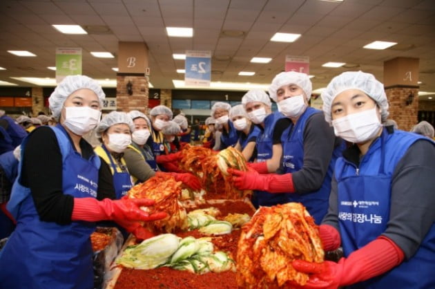 삼성 '이웃사랑 성금' 500억 기탁/사진=삼성전자