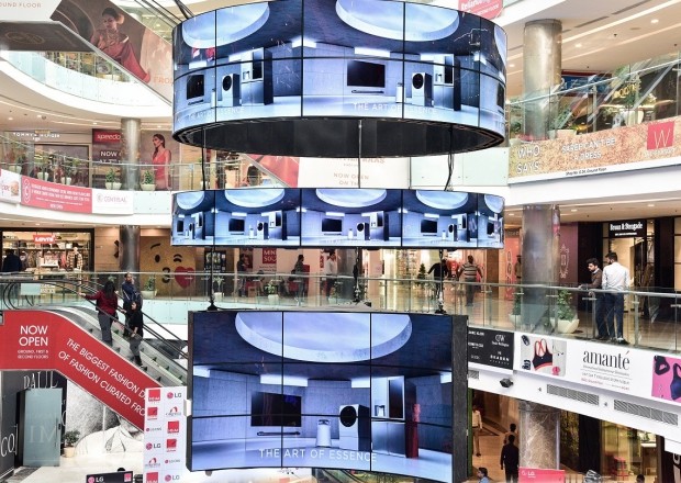 LG전자, 인도 델리 최대 쇼핑센터에 '올레드 사이니지' 설치
