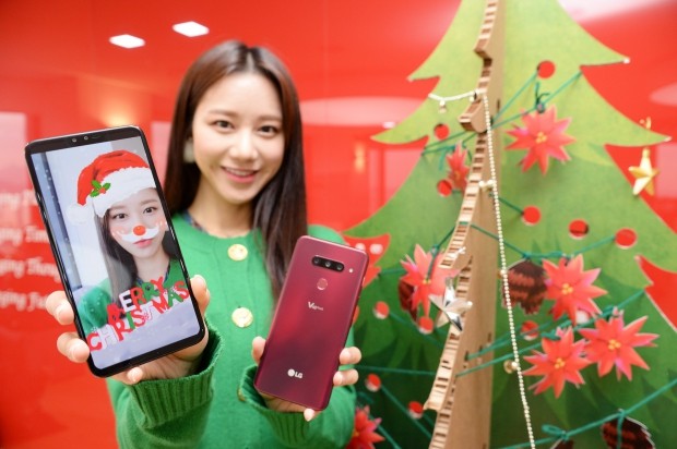 LG V40 씽큐, '크리스마스 AR 스티커팩' 출시