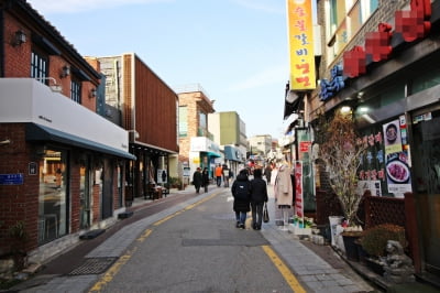 [집코노미] 원조 골목상권 삼청동, 소리없는 추락