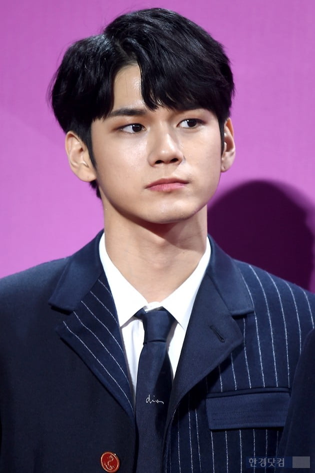 [포토] 워너원 옹성우, '돋보이는 잘생김' (멜론뮤직어워드)