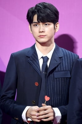 [포토] 워너원 옹성우, '부드러운 눈빛 카리스마' (멜론뮤직어워드)