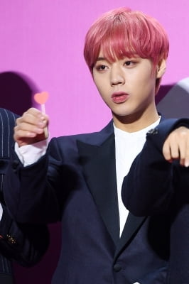 [포토] 워너원 박지훈, '짙은 쌍커풀이 매력적이네~' (멜론뮤직어워드)