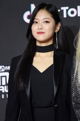 [포토] 이달의 소녀 현진, '예쁜 미소~' (2018 MAMA)