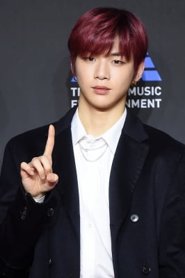 [포토] 워너원 강다니엘, '멋지다~' (2018 MAMA)