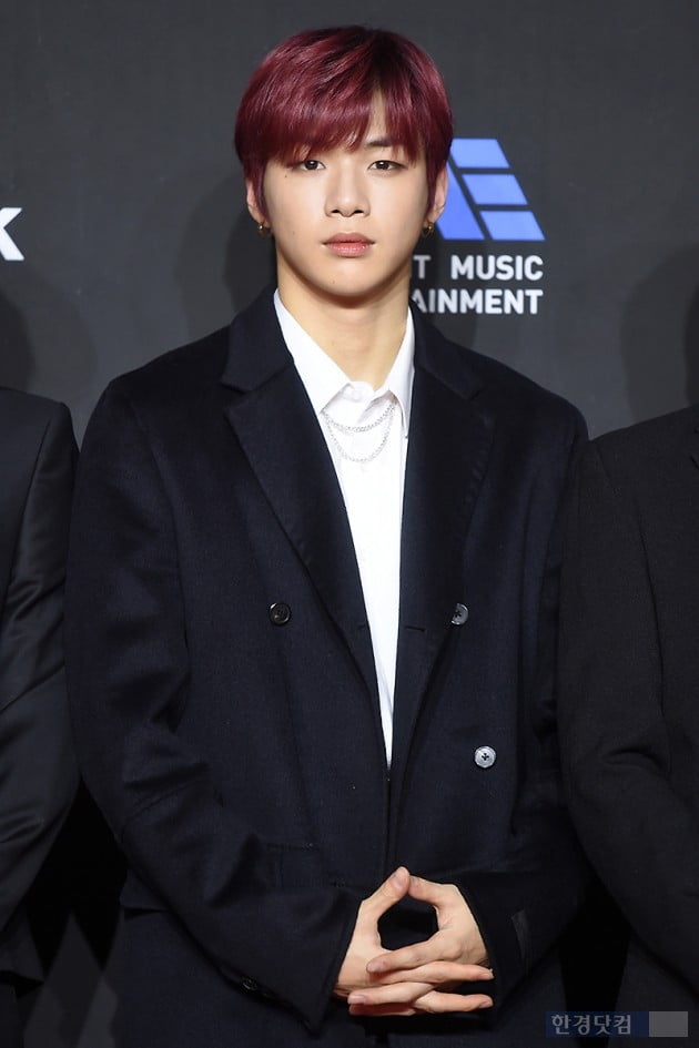 [포토] 워너원 강다니엘, '멋진 모습에 시선강탈~' (2018 MAMA)