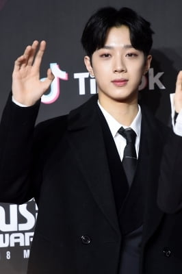 [포토] 워너원 라이관린, '손만 들어도 멋지네~' (2018 MAMA)