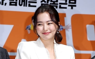 '극한직업' 이하늬 "실오라기 하나 걸치지 않고 내려놓은 영화"