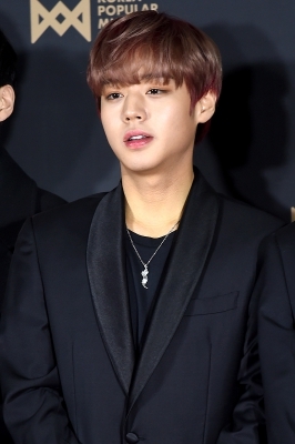 [포토] 워너원 박지훈, '부드러운 눈빛'