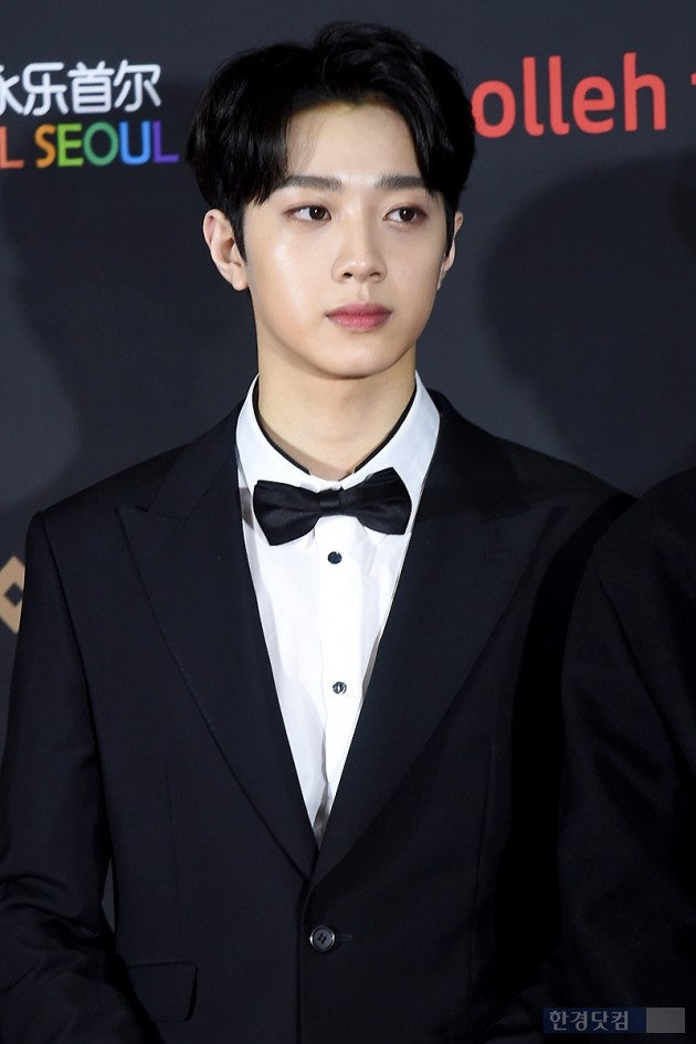 [포토] 워너원 라이관린, '부드러운 눈빛'