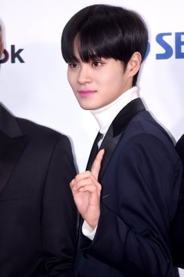 [포토] 카지노 룰렛 사이트 이대휘, '눈빛은 강렬하게~' (2018 SBS 가요대전)