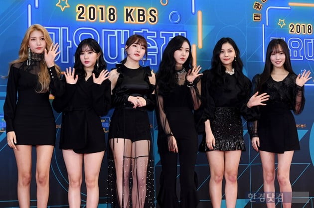 [포토] 여자친구, '블랙 의상으로 시크하게~'(2018 KBS 가요대축제)