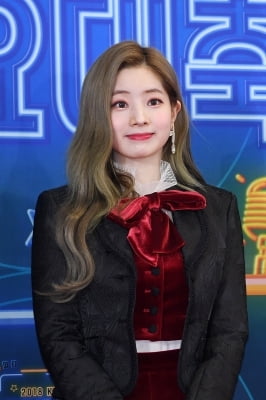 [포토] 트와이스 다현, '찹쌀떡 인형처럼'(2018 KBS 가요대축제)