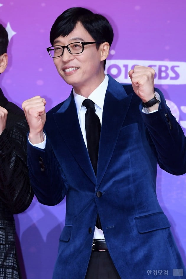 [포토] 유재석, '주먹 불끈 쥐고 멋진 미소~' (2018 SBS 연예대상)