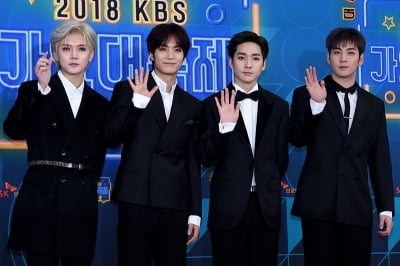 [포토] 뉴이스트W, '훈훈한 네 남자'(2018 KBS 가요대축제)