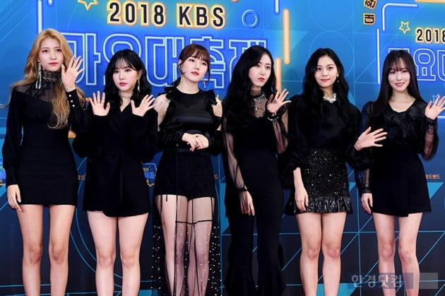 [포토] 여자친구, '칼군무돌'(2018 KBS 가요대축제)