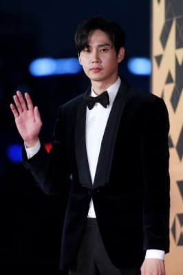 [포토] 박성훈, '고래 왔어요~'(2018 KBS 연기대상)