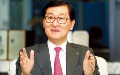 위성호 신한은행장 "CEO 인사 이해 못하겠다"