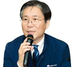 성윤모 산업통상자원부 장관 "車부품·新산업 등 내년초까지 종합대책 내놓을 것"