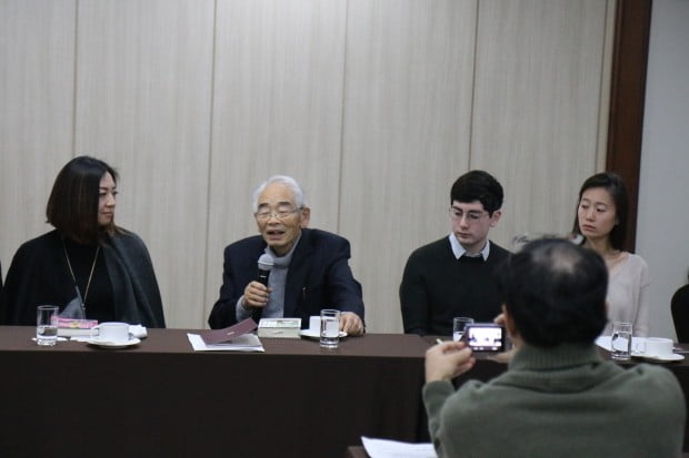 올해 '한국문학번역상'에 한국문학연구자 오무라 마스오 수상