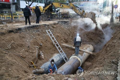 성윤모 산업장관, 에너지 기관장 소집…"사고시 무관용 원칙"